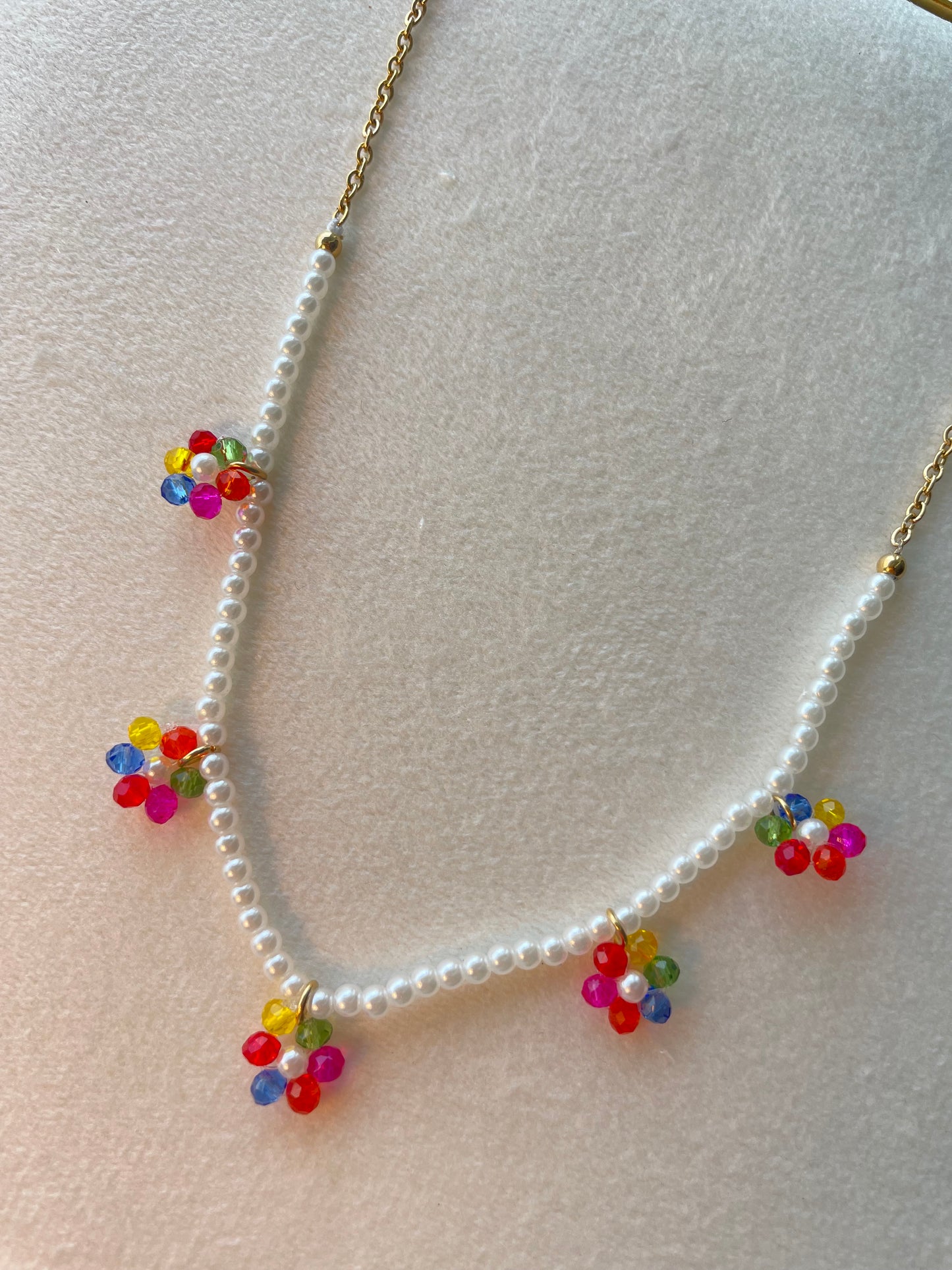 Necklace | Kite